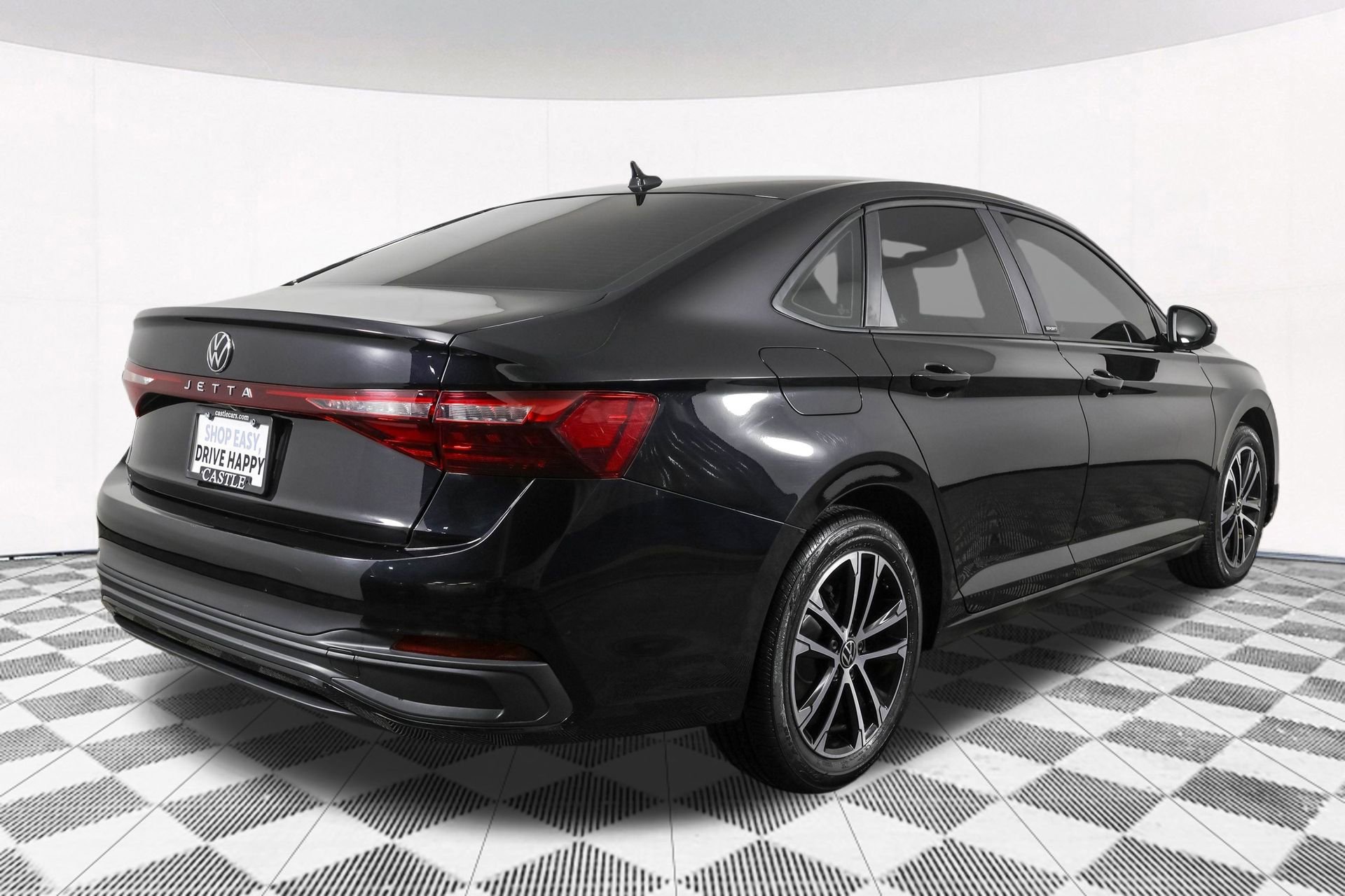 Used 2025 Volkswagen Jetta Sport FWD image 15