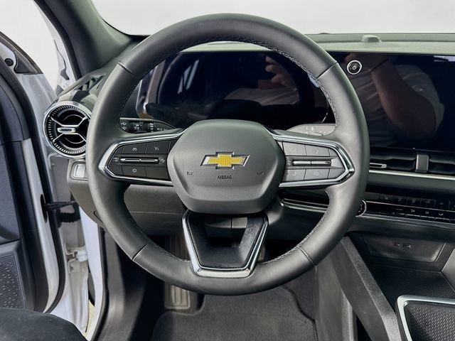 Used 2025 Chevrolet Equinox LT image 12