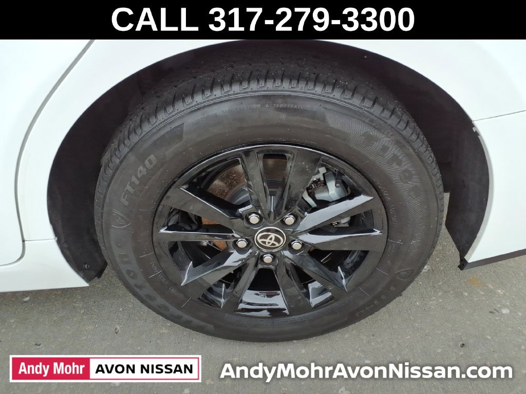 Used 2025 Toyota Camry LE FWD image 14