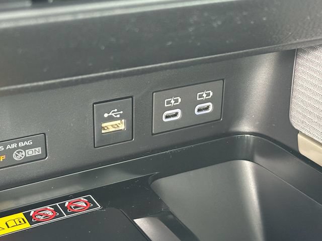 Used 2026 Toyota Camry SE w/ Convenience Package FWD image 18