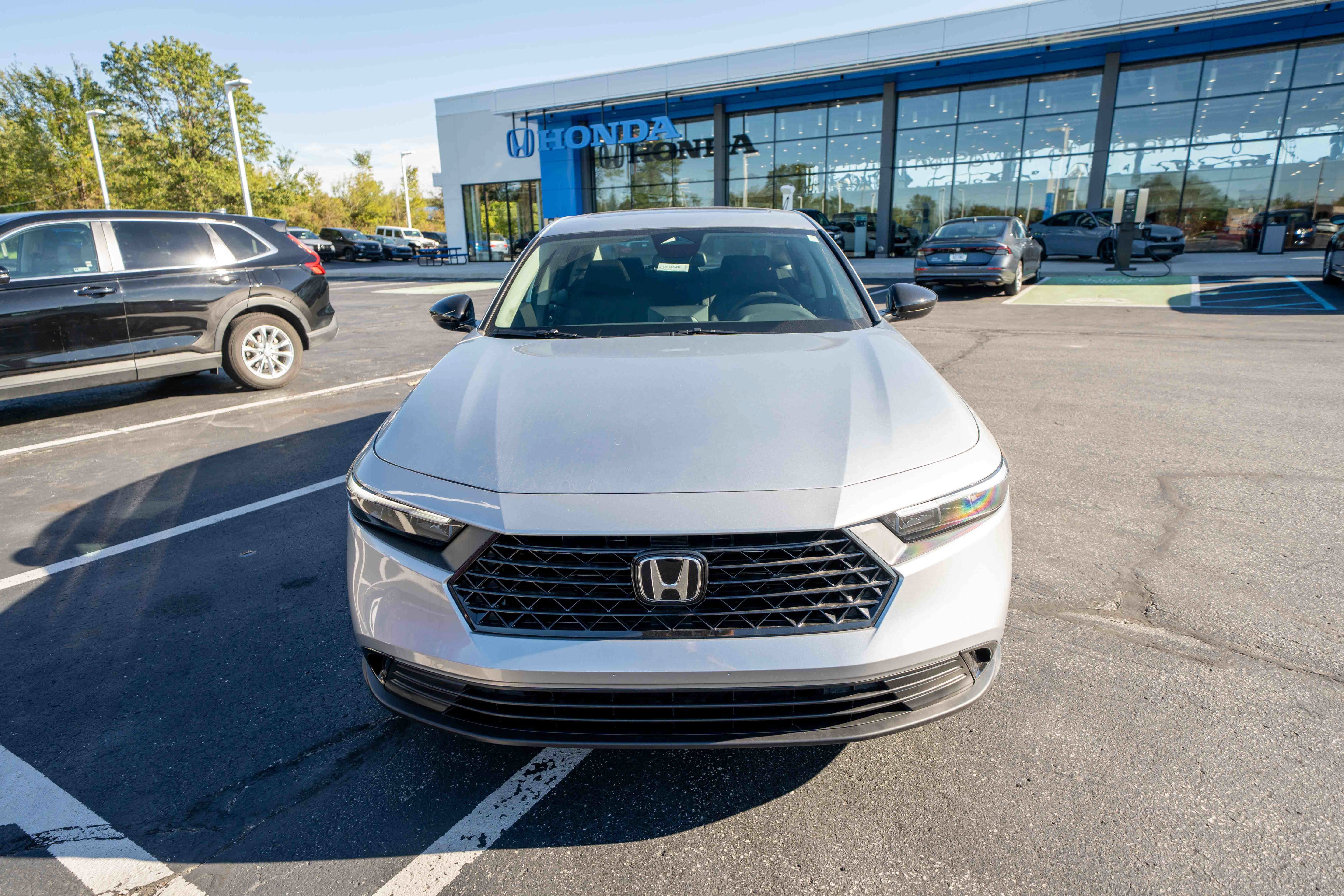 New 2026 Honda Accord SE image 2