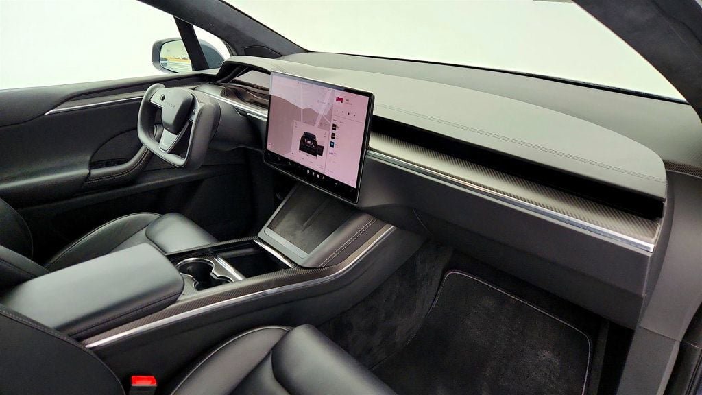 Used 2023 Tesla Model X Plaid AWD/4WD image 31