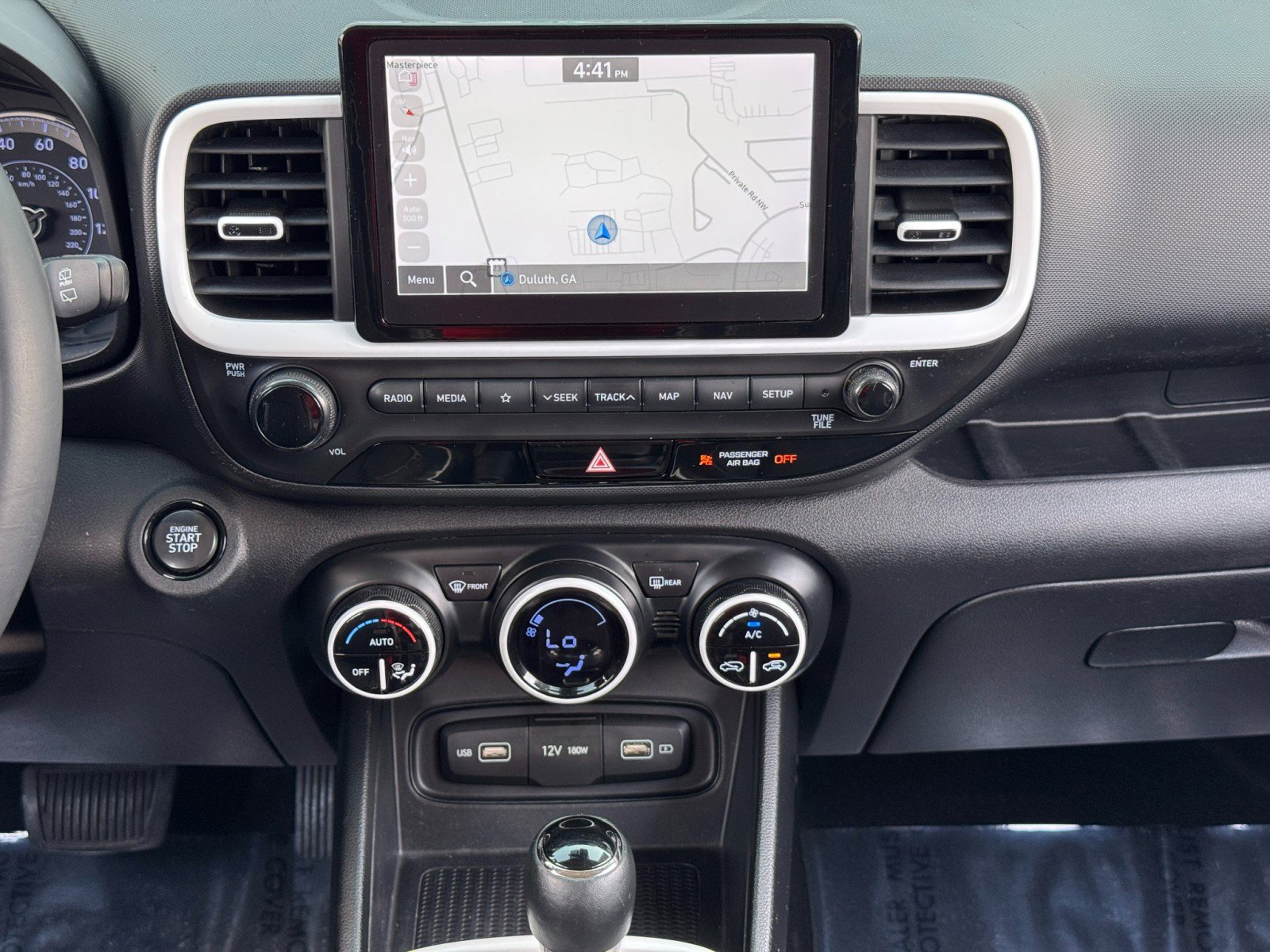 Used 2022 Hyundai Venue Limited w/ Cargo Package image 23