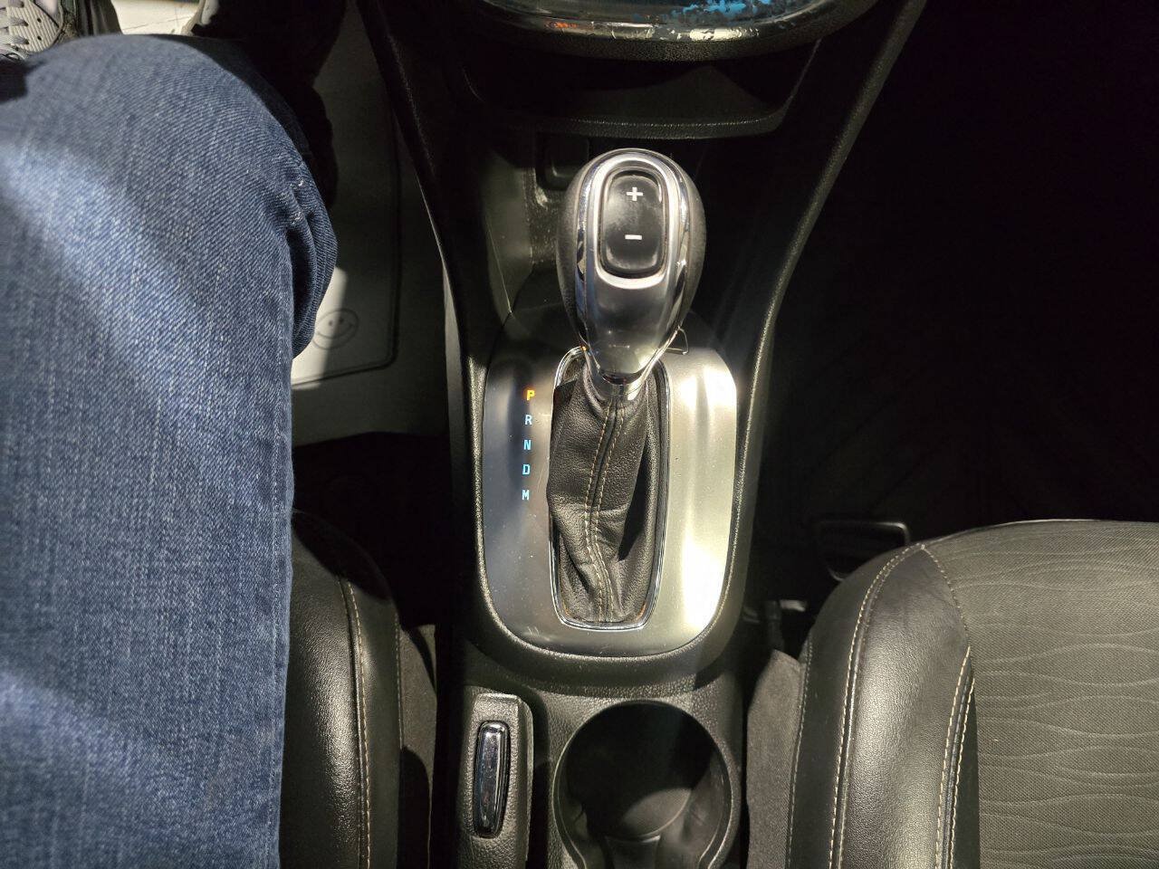 Used 2016 Buick Encore Convenience AWD/4WD image 35