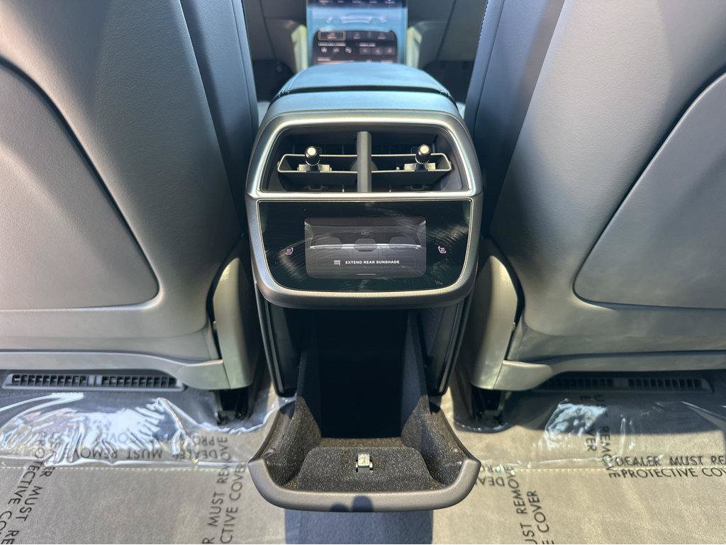 Used 2024 Lucid Air Touring AWD/4WD image 17