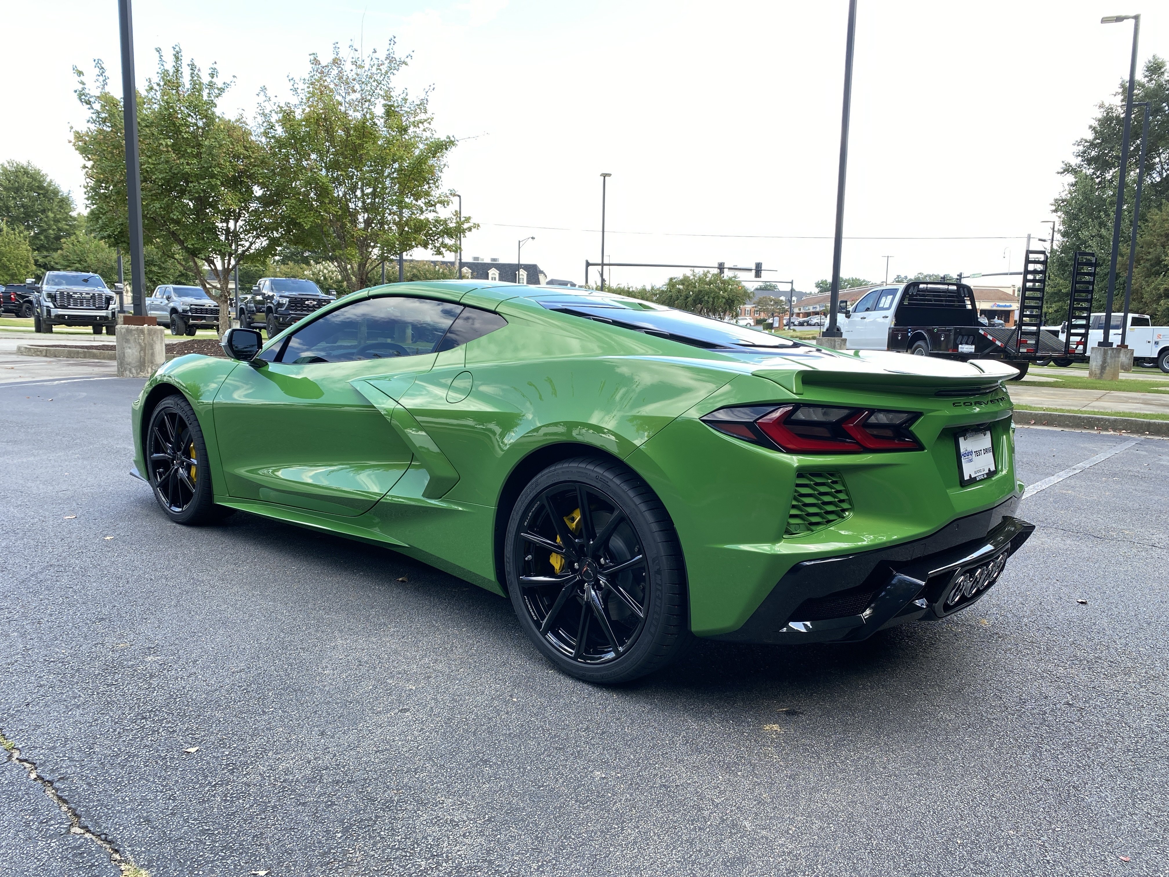 New 2027 Chevrolet Corvette Stingray Coupe w/ 1LT RWD image 7