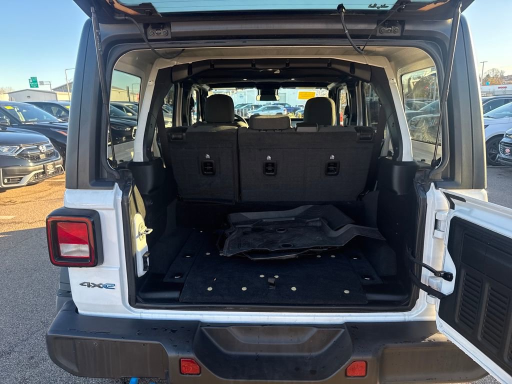 Used 2024 Jeep Wrangler Unlimited image 7