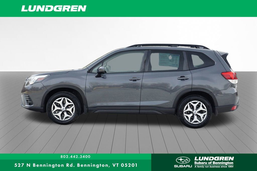 Used 2023 Subaru Forester Premium image 35