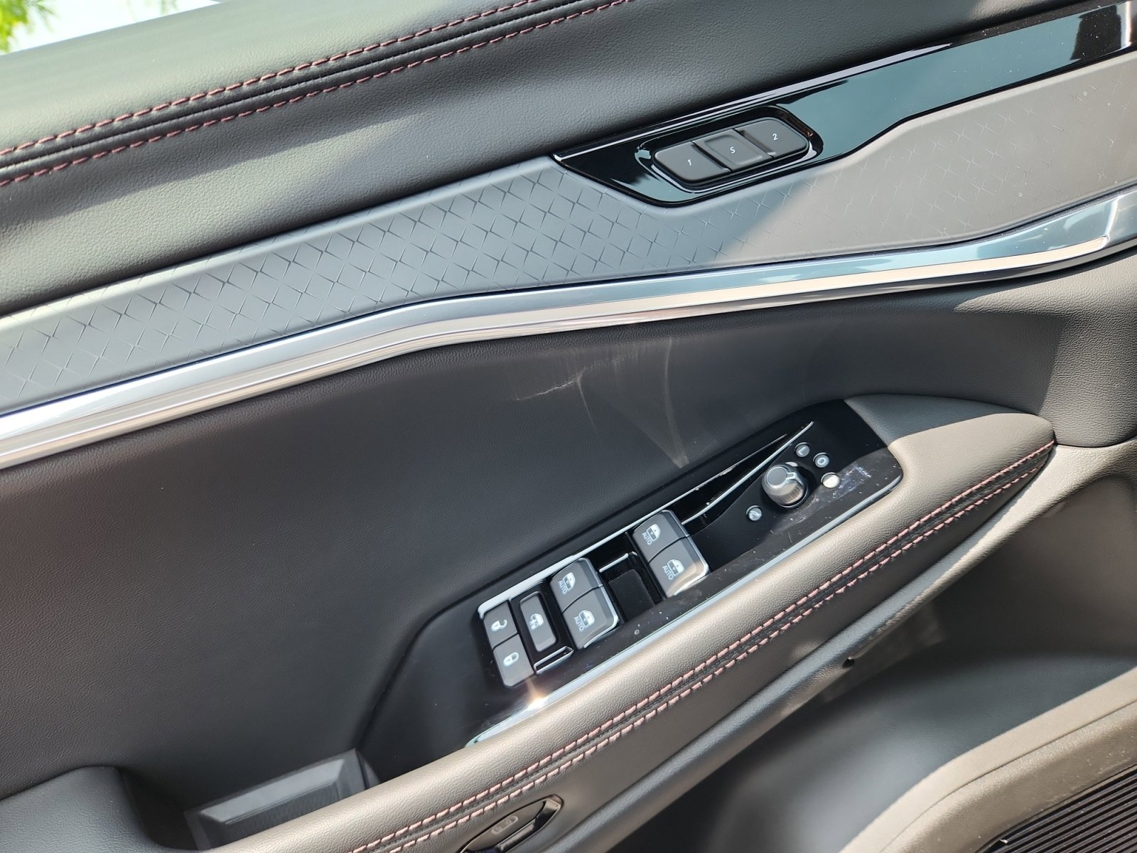 New 2025 Jeep Wagoneer S Limited image 16