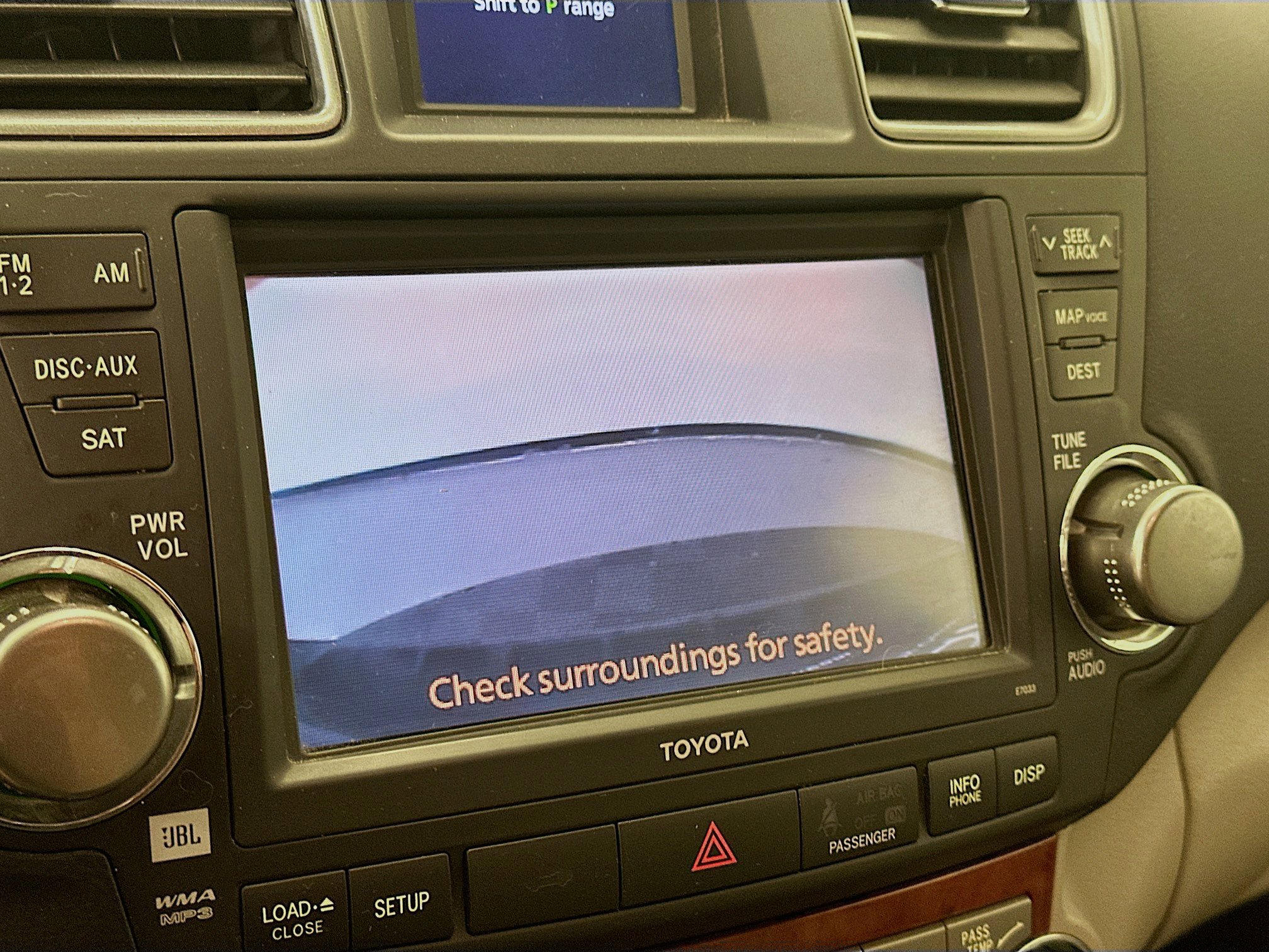Used 2012 Toyota Highlander Limited w/ Tow Pkg AWD/4WD image 23