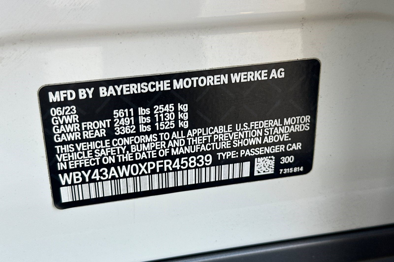 Certified 2023 BMW i4 eDrive35 RWD image 40