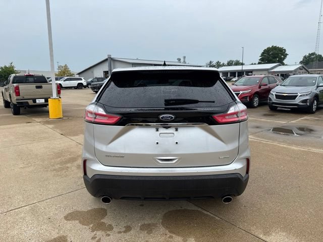 Used 2019 Ford Edge SE FWD image 6
