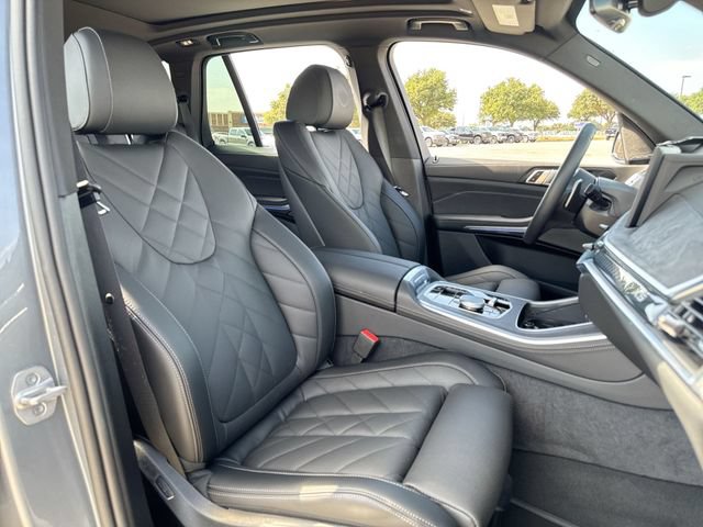 Used 2026 BMW X5 xDrive40i w/ M Sport Package AWD/4WD image 25