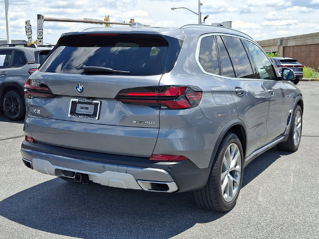 Certified 2024 BMW X5 xDrive40i w/ Premium Package AWD/4WD image 8