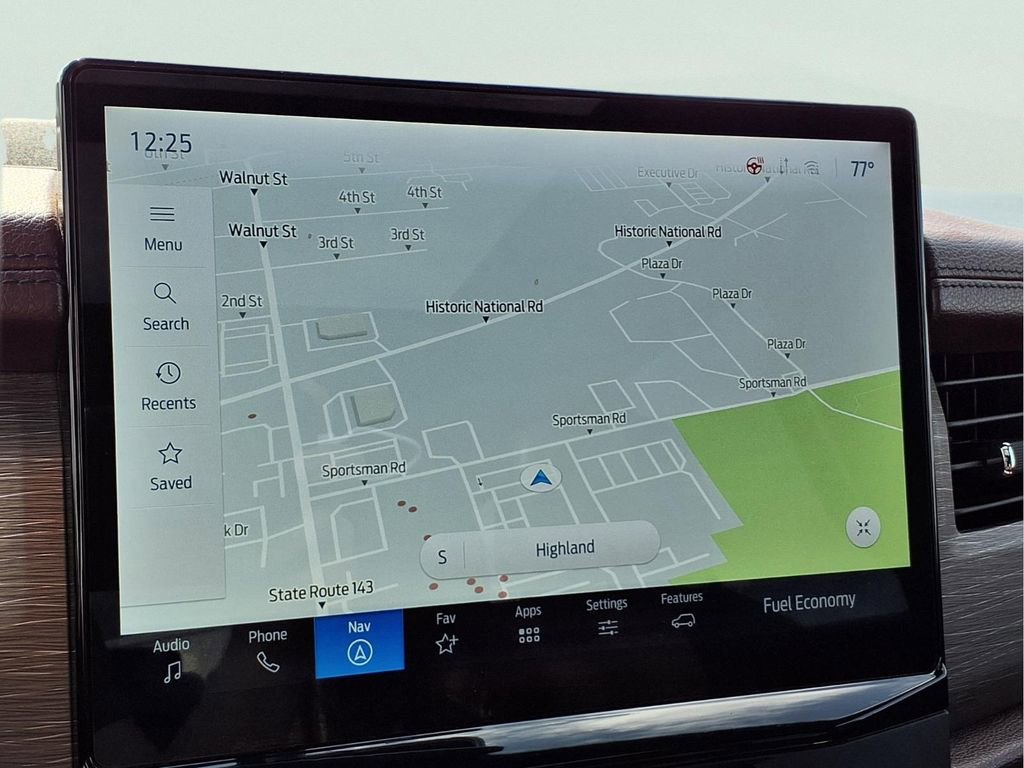 Used 2023 Ford Expedition Limited image 6