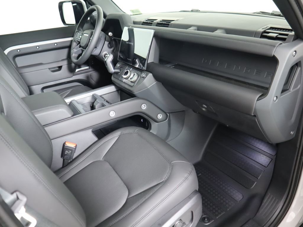 New 2026 Land Rover Defender 110 S image 17