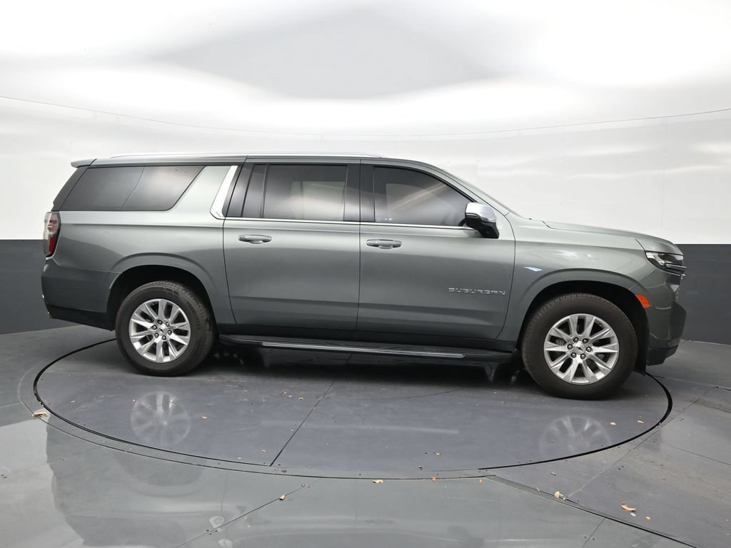 Used 2023 Chevrolet Suburban Premier RWD image 6