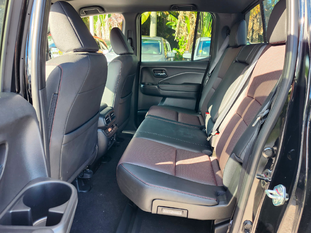 New 2026 Honda Ridgeline Black Edition image 6