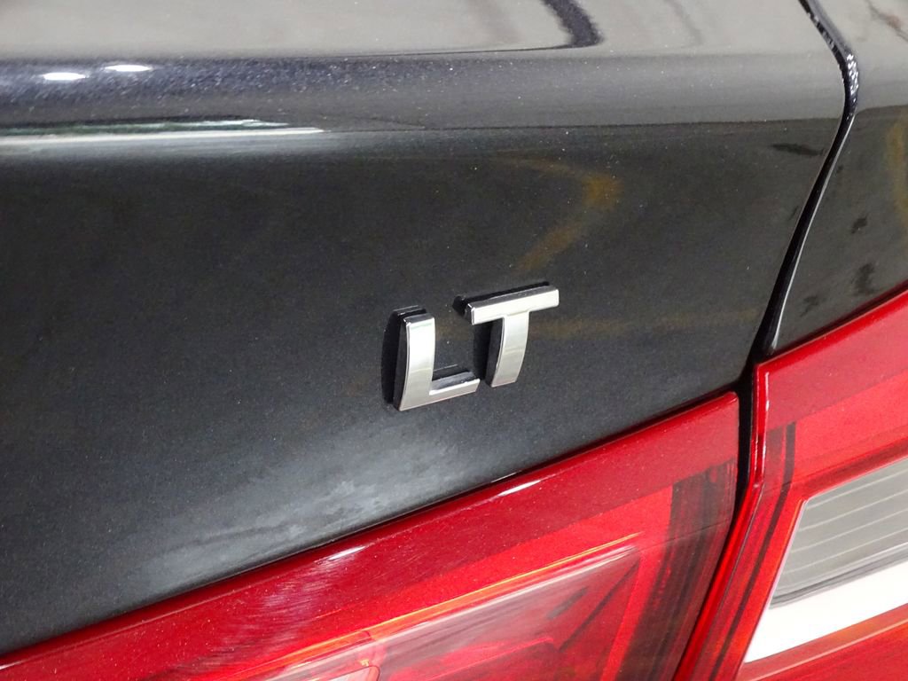 Used 2023 Chevrolet Malibu LT FWD image 44