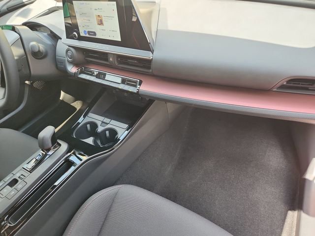 Used 2025 Toyota Prius Plug-In Hybrid FWD image 26