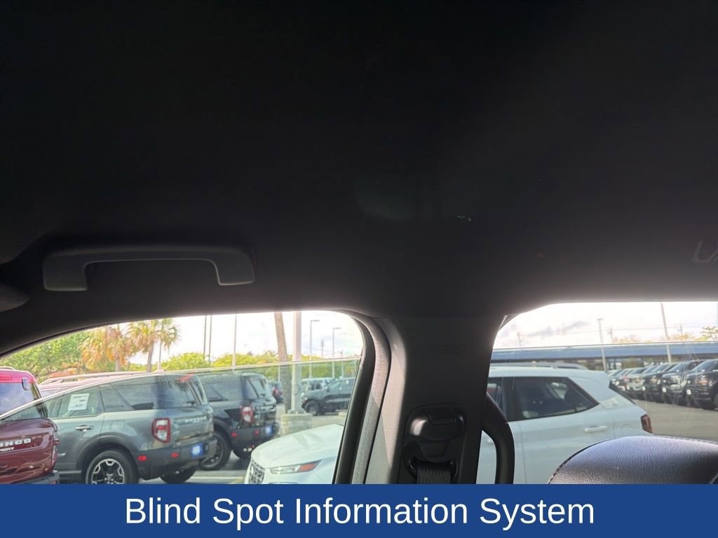 Used 2017 Ford Explorer Limited w/ Equipment Group 301A image 10