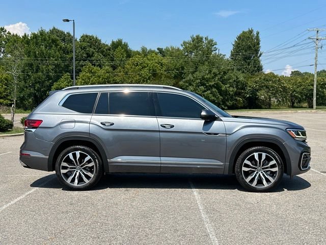 Used 2023 Volkswagen Atlas SEL Premium AWD/4WD image 6