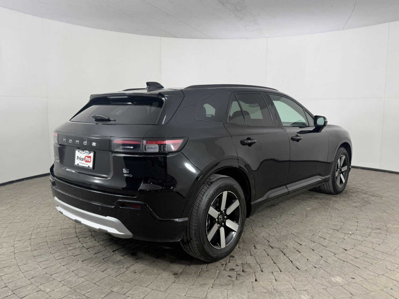 Used 2024 Honda Prologue Touring image 9