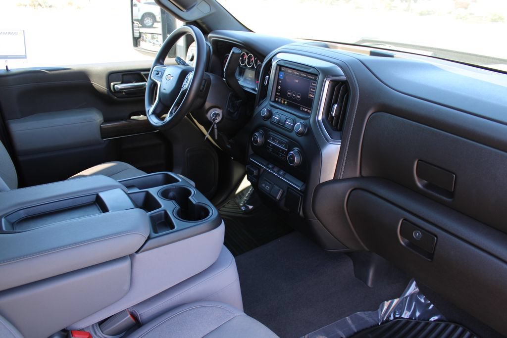 Used 2020 Chevrolet Silverado 2500 LT w/ Gooseneck/5TH Wheel Package AWD/4WD image 18