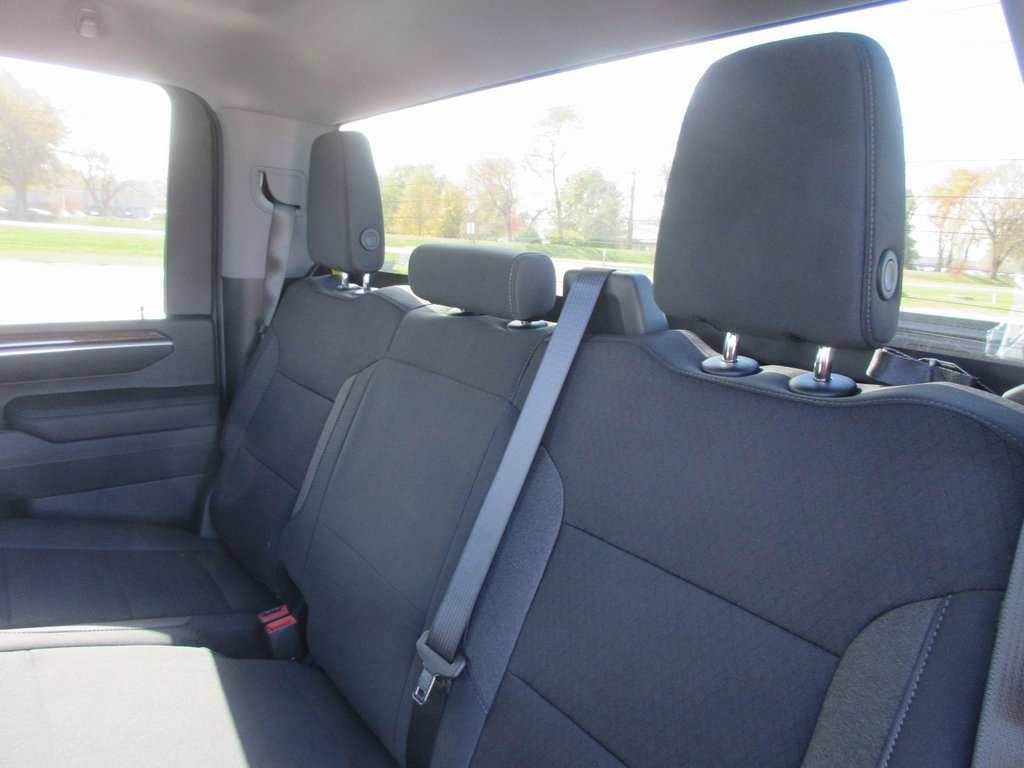 New 2026 GMC Sierra 3500 SLE image 15