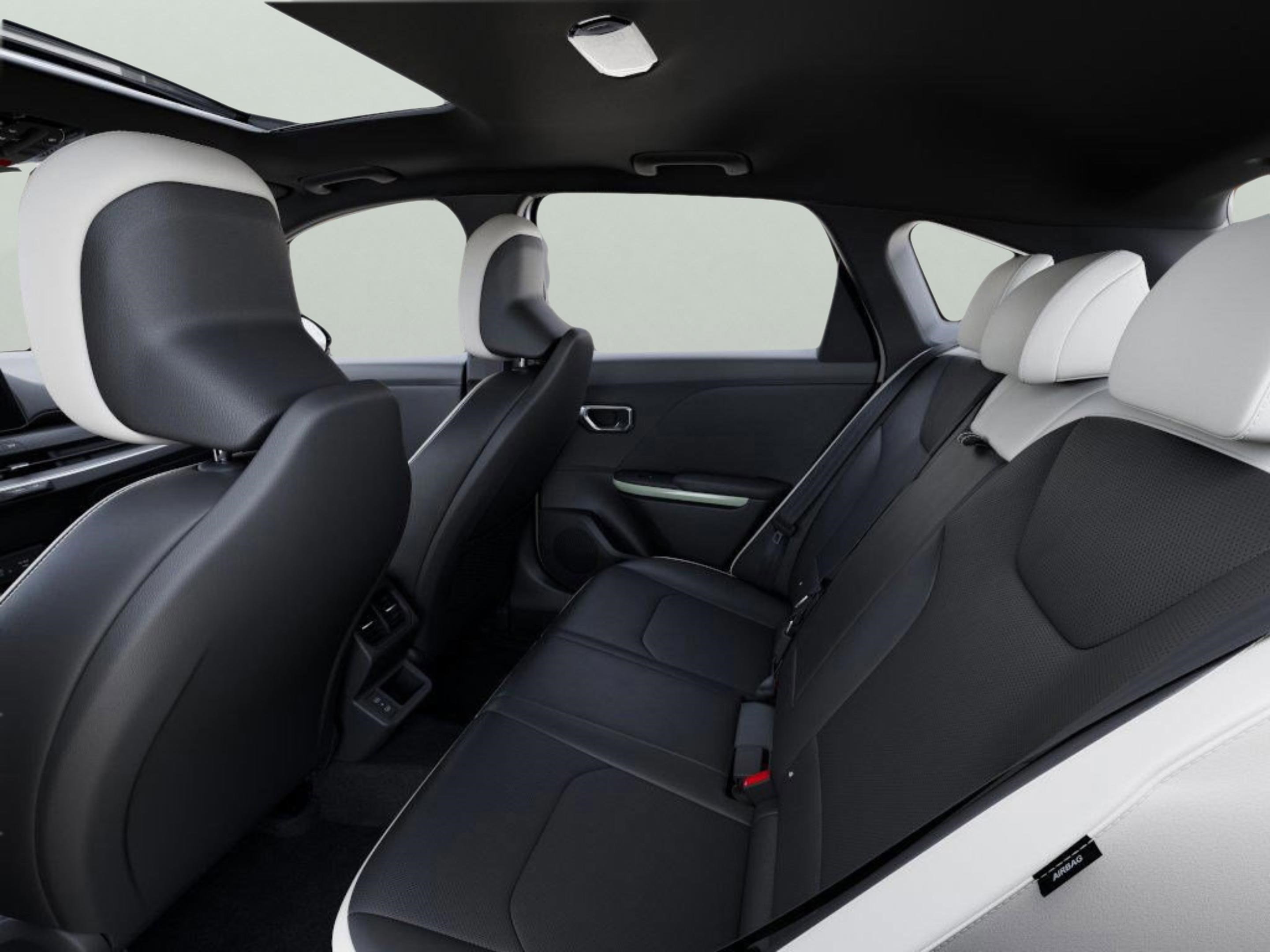 New 2026 Kia K4 GT-Line Turbo FWD image 14