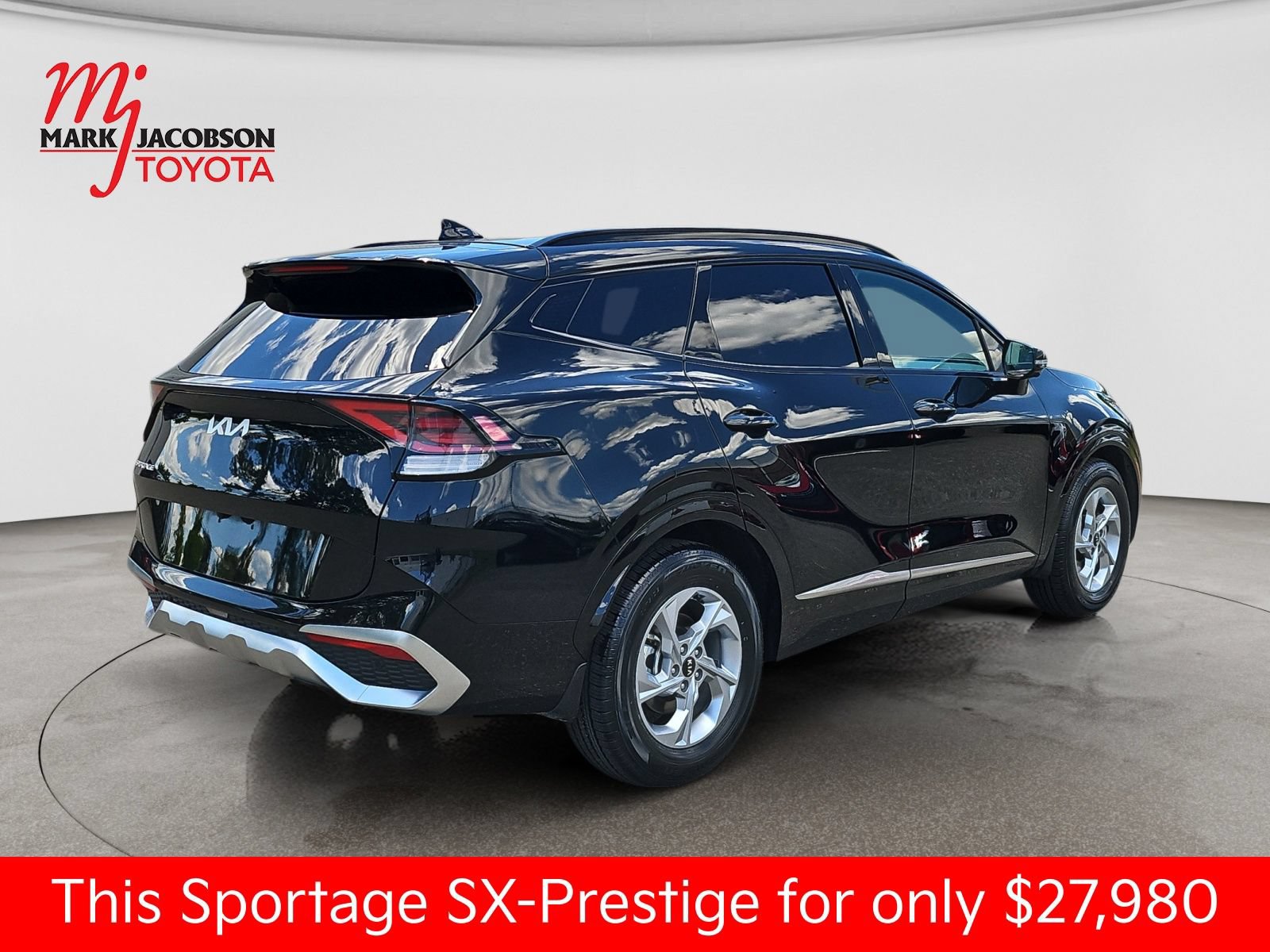 Used 2025 Kia Sportage SX FWD image 9