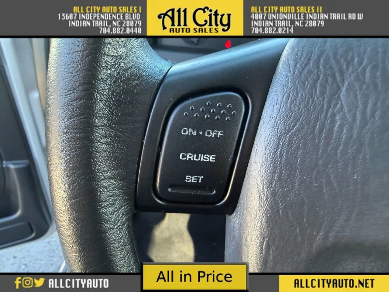 Used 2004 Jeep Grand Cherokee Laredo w/ Convenience Group image 21