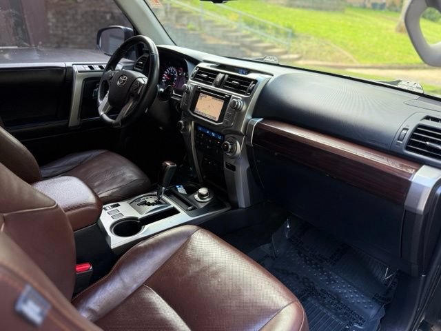 Used 2016 Toyota 4Runner Limited AWD/4WD image 17