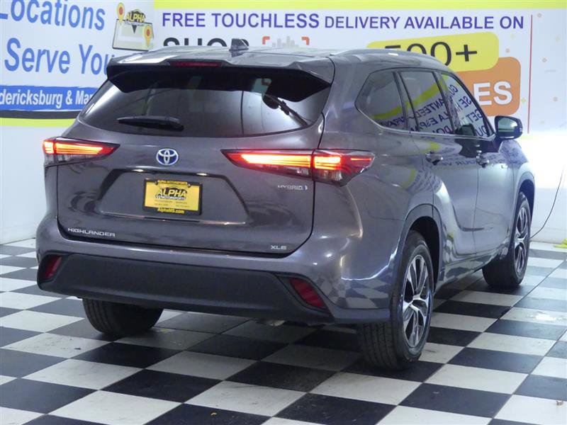 Used 2021 Toyota Highlander XLE image 7