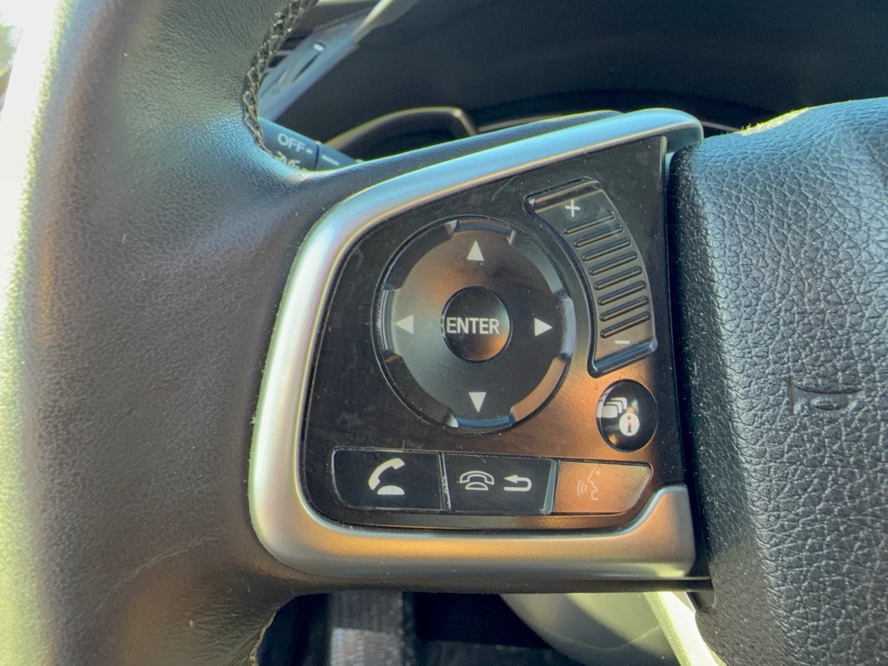 Certified 2018 Honda Civic EX-T image 18