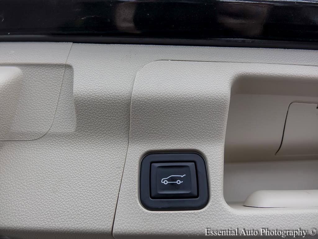 Used 2023 GMC Acadia Denali w/ Denali Ultimate Package image 30