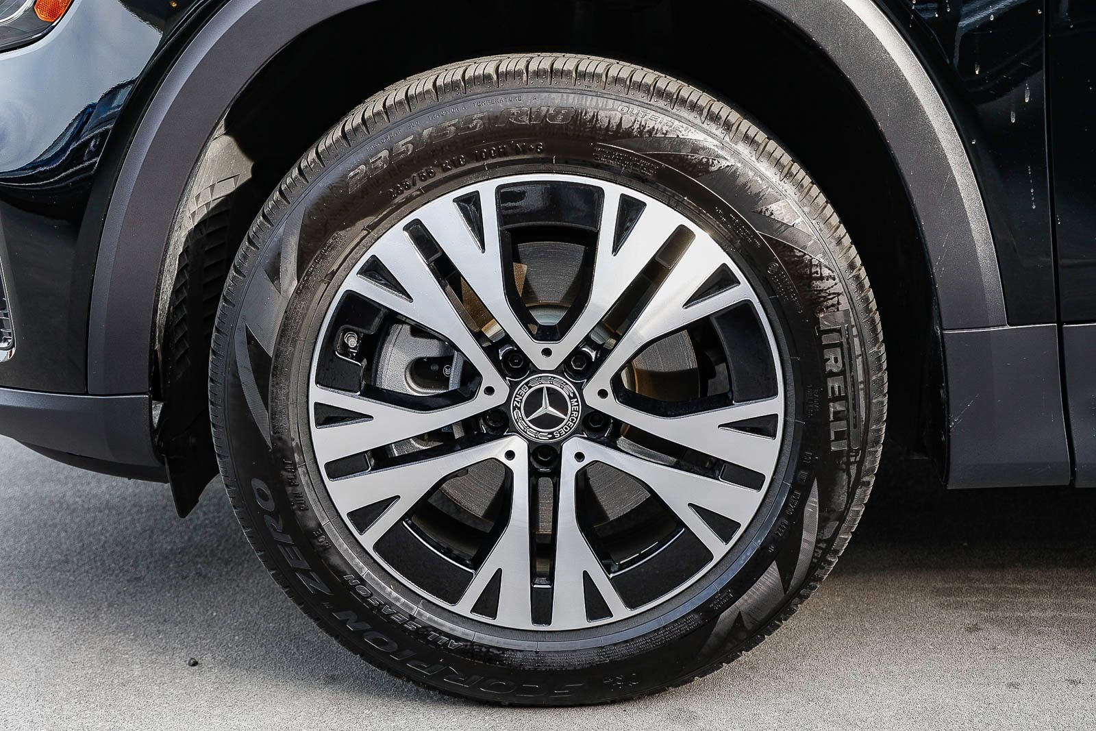 Certified 2026 Mercedes-Benz GLB 250 image 9