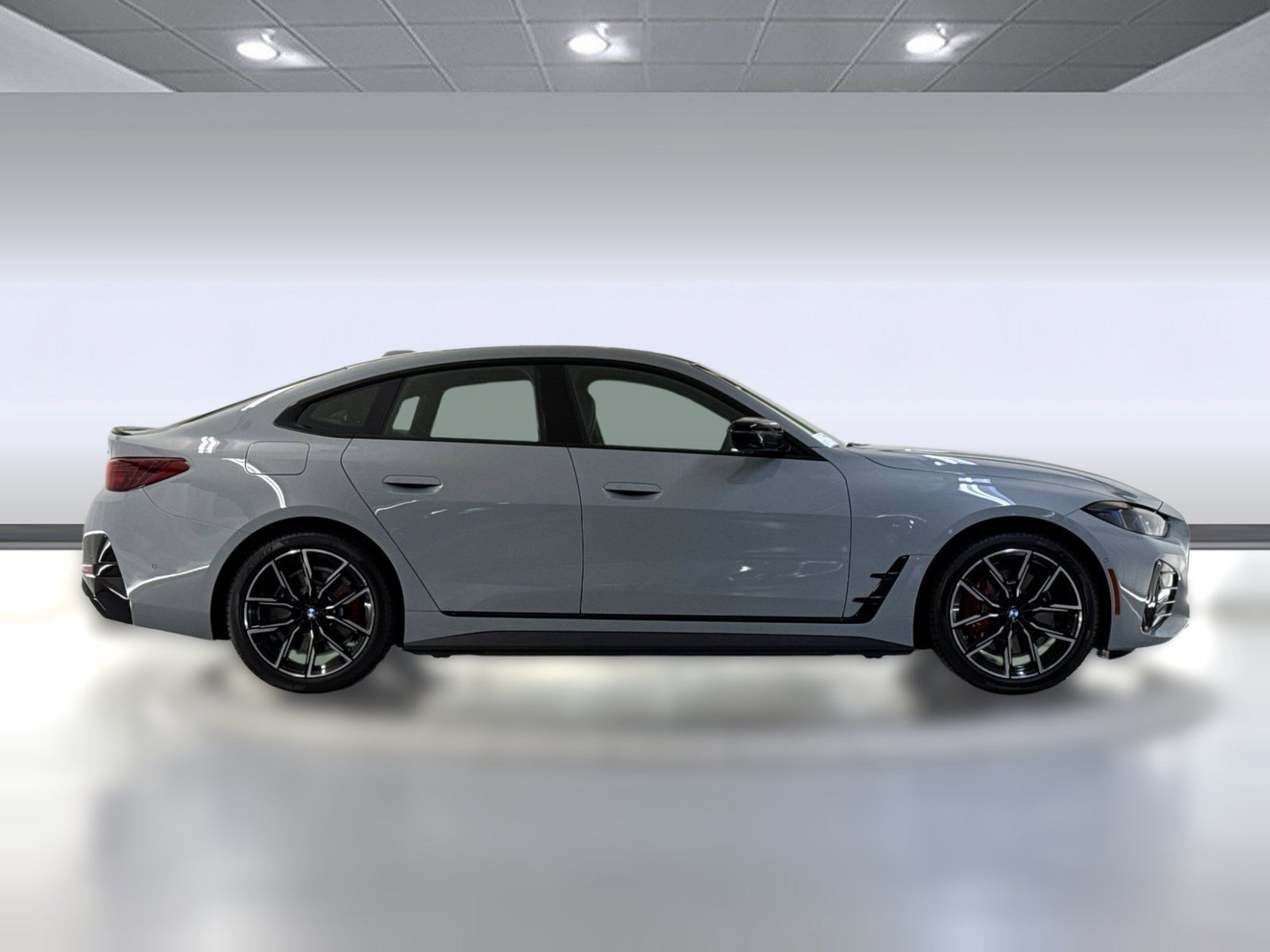 New 2026 BMW i4 eDrive40 w/ M Sport Package RWD image 7