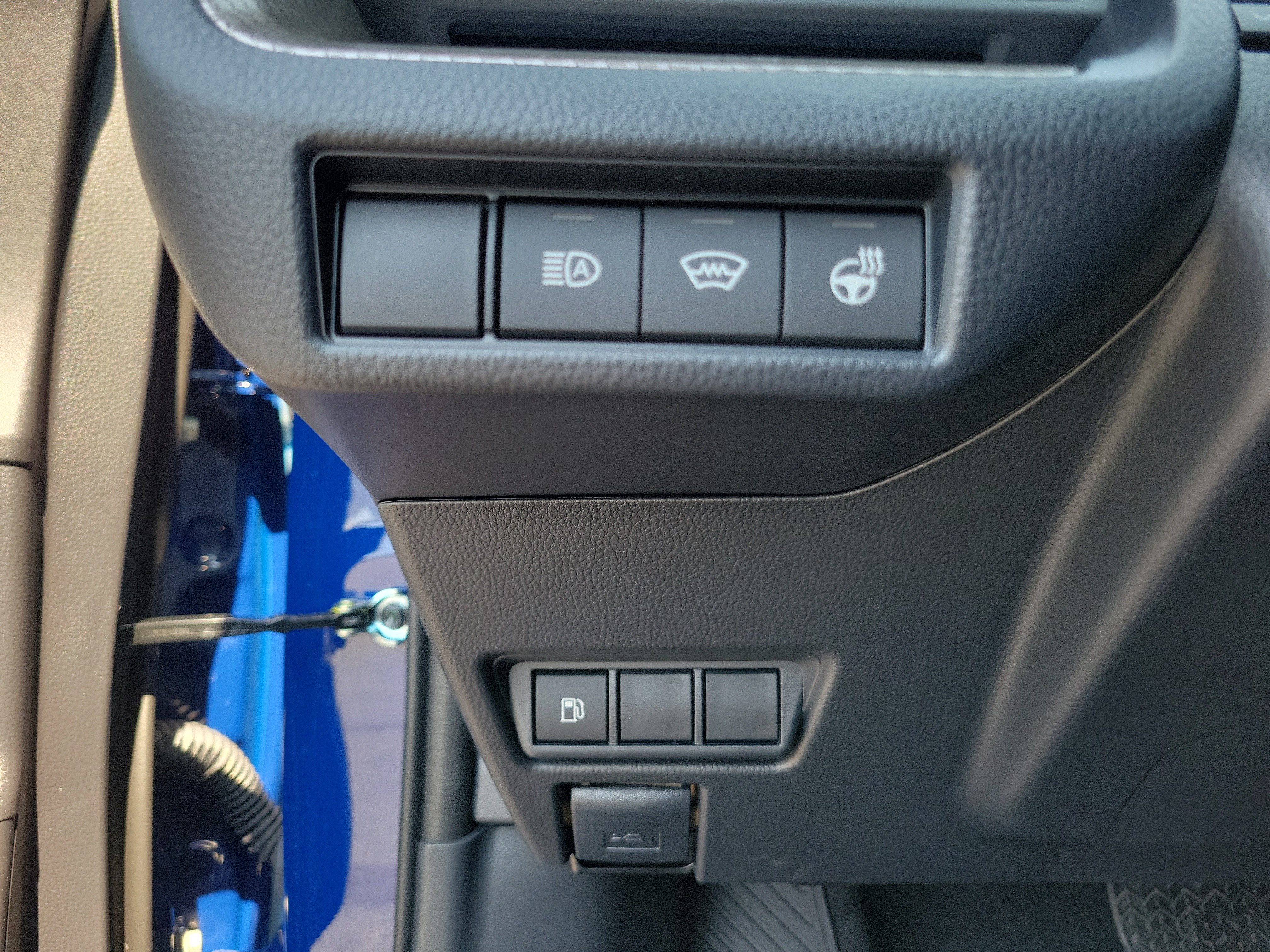 New 2027 Toyota Prius XLE FWD image 23