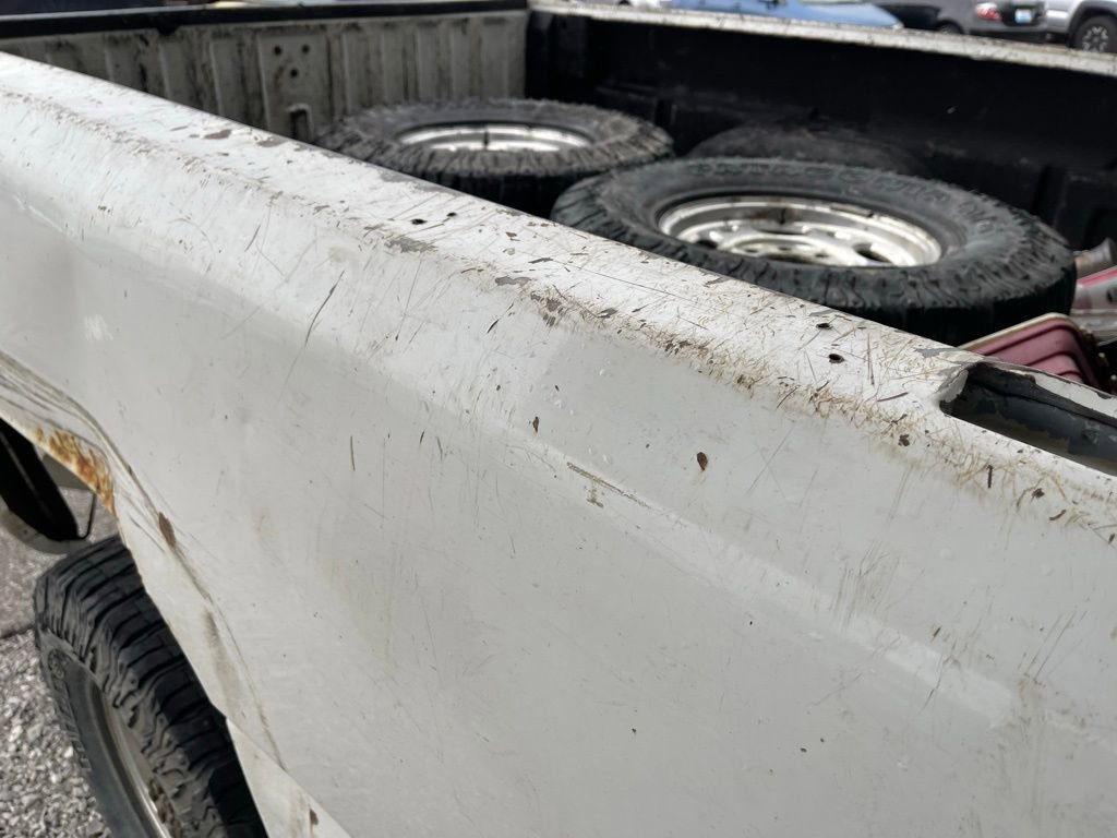 Used 2003 Chevrolet Silverado 2500 LS image 37