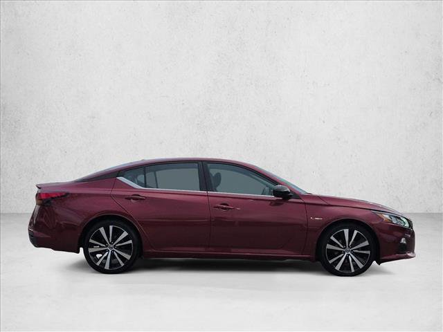 Used 2020 Nissan Altima 2.5 SR FWD image 4
