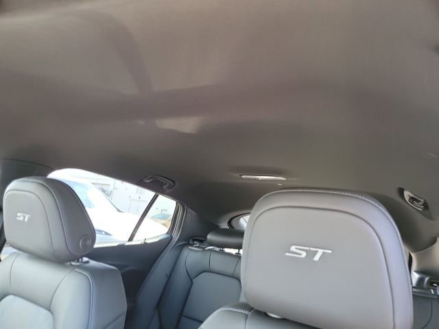 New 2026 Buick Envista Sport Touring FWD image 18