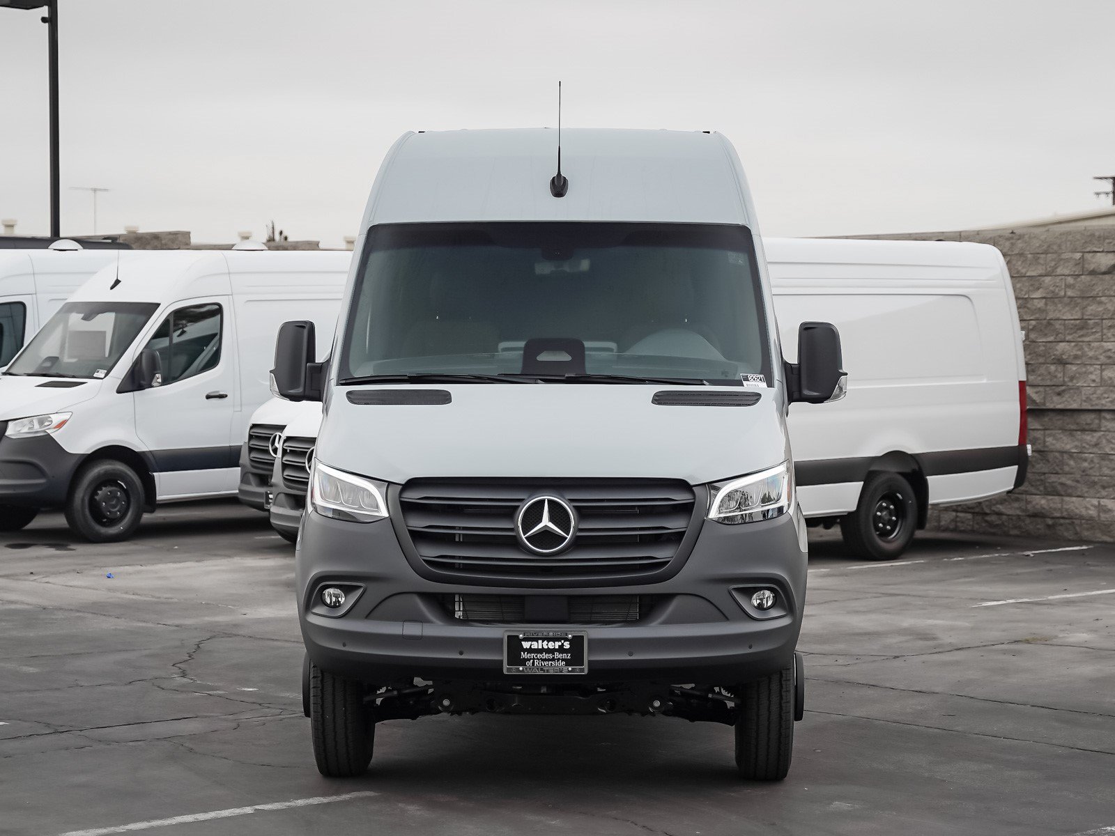 New 2025 Mercedes-Benz Sprinter 3500 image 2