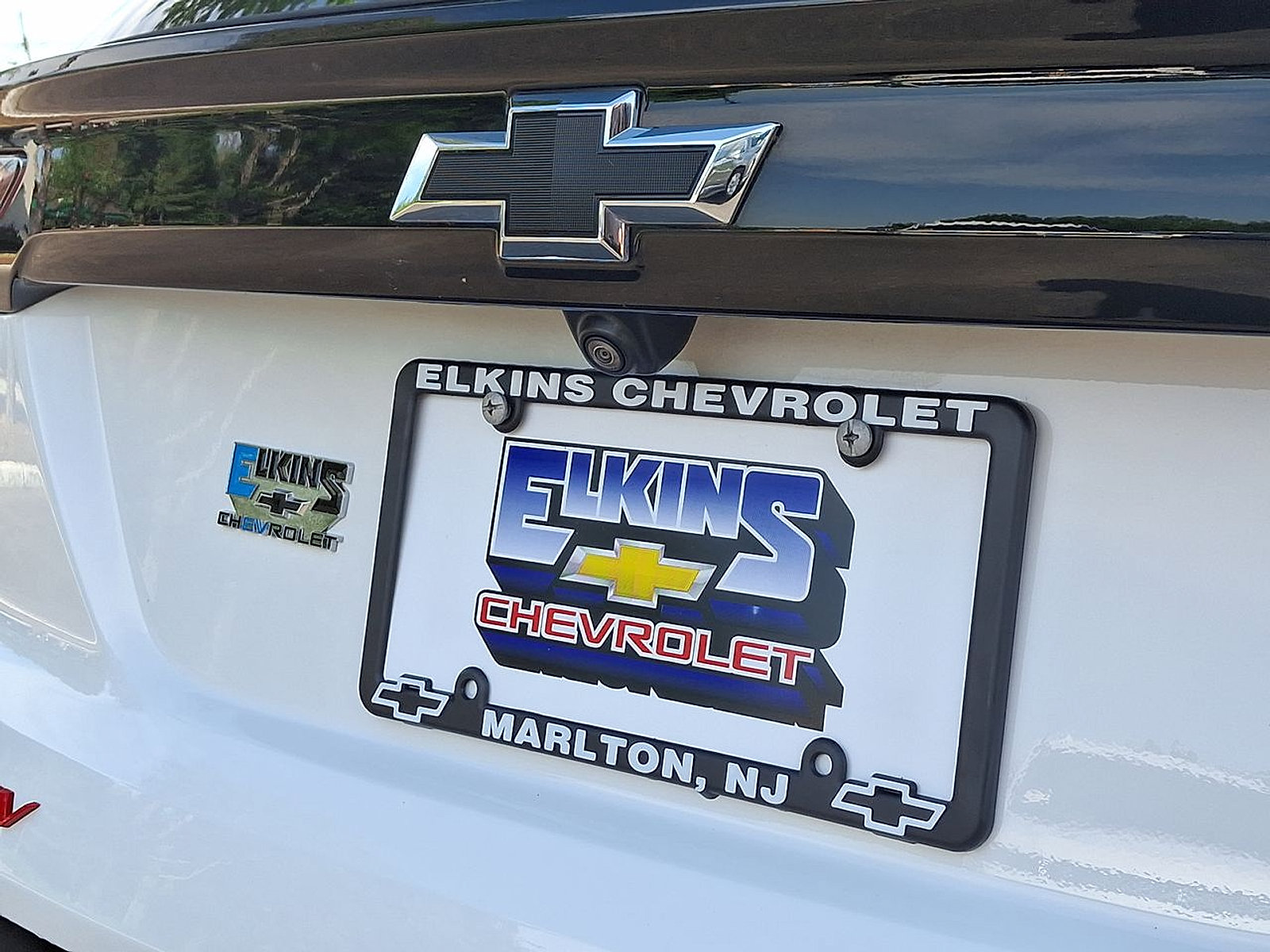 Certified 2023 Chevrolet Bolt EUV LT w/ Convenience Package FWD image 24