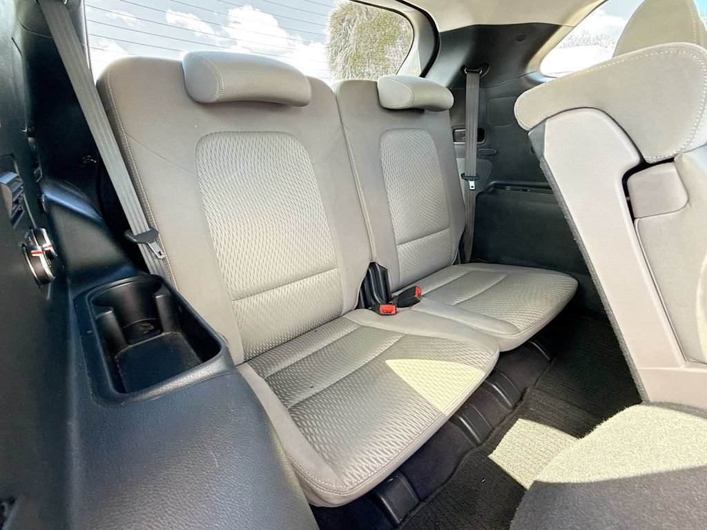 Used 2018 Hyundai Santa Fe SE w/ Cargo Package FWD image 29