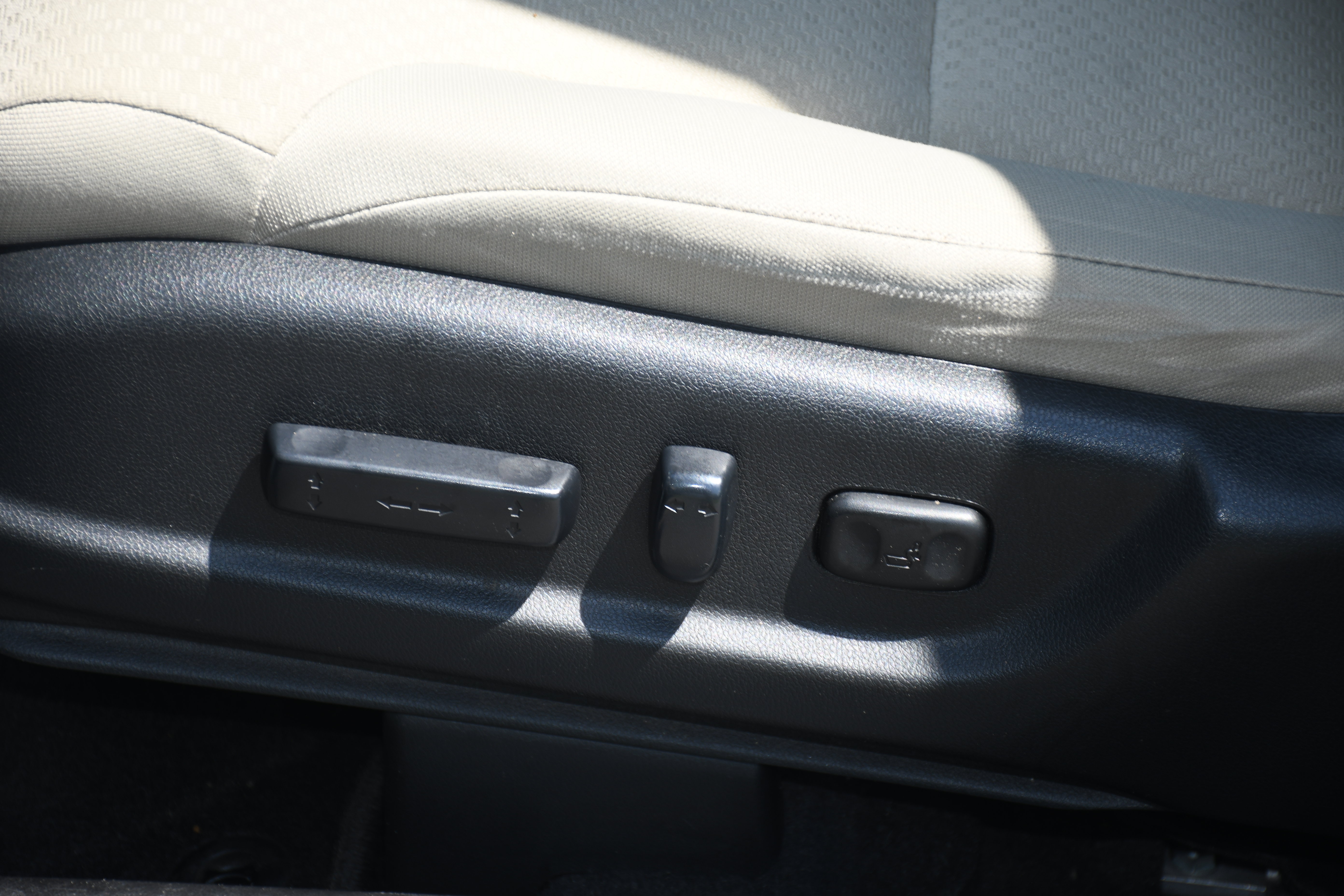 Used 2016 Honda CR-V EX image 9