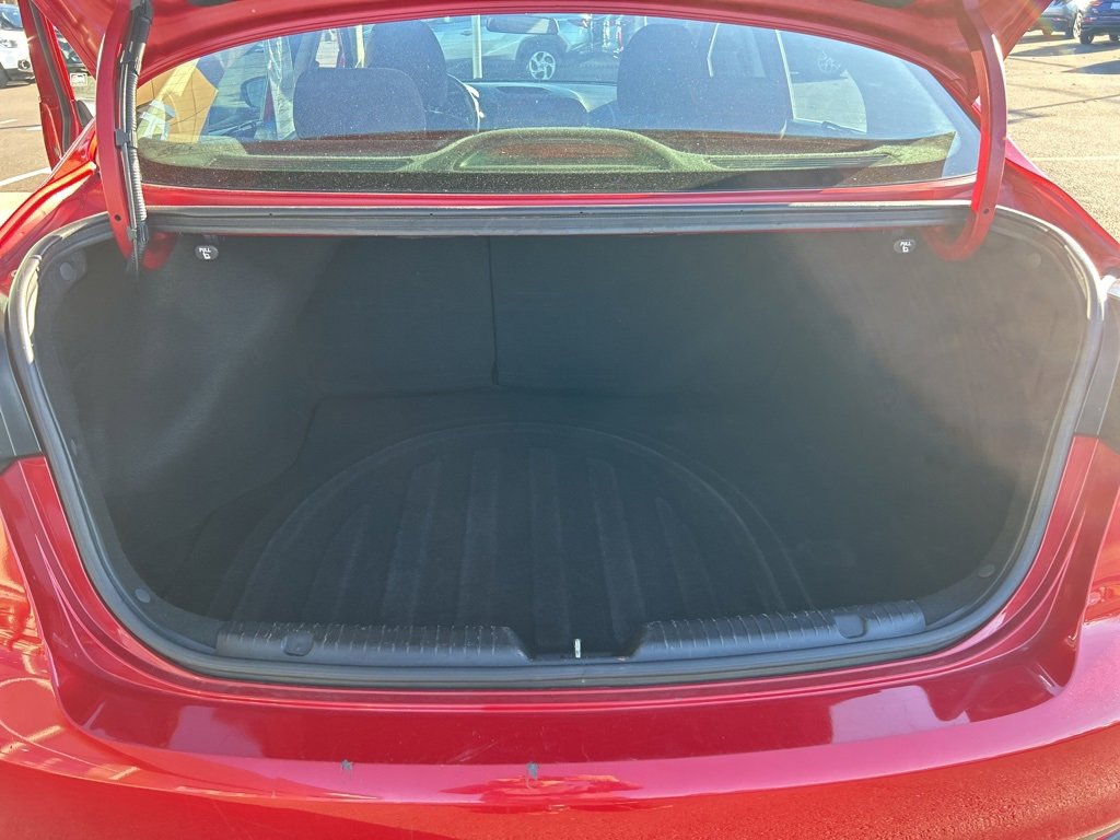 Used 2017 Kia Forte S image 12