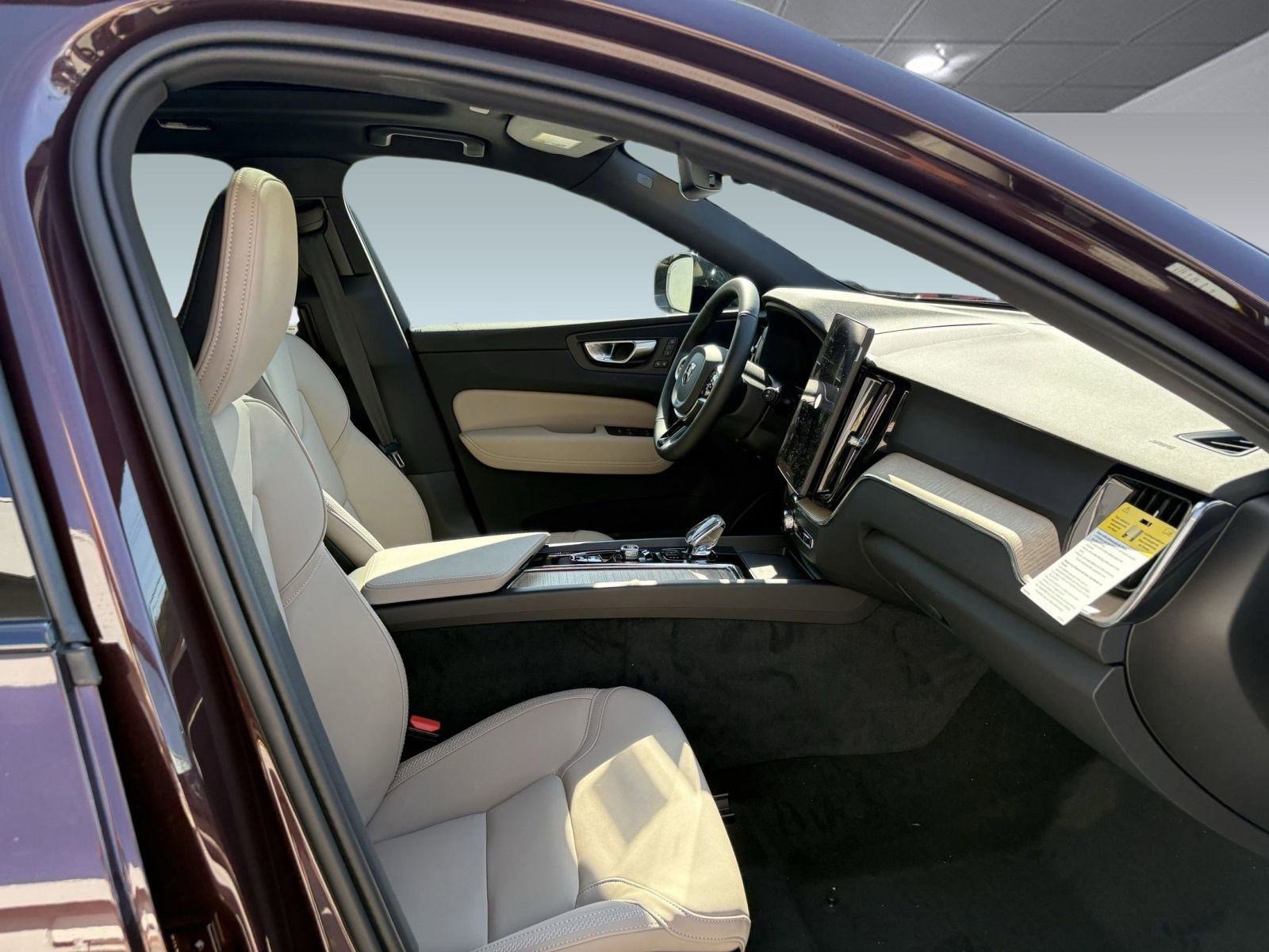 New 2026 Volvo XC60 B5 Core w/ Climate Package AWD/4WD image 26