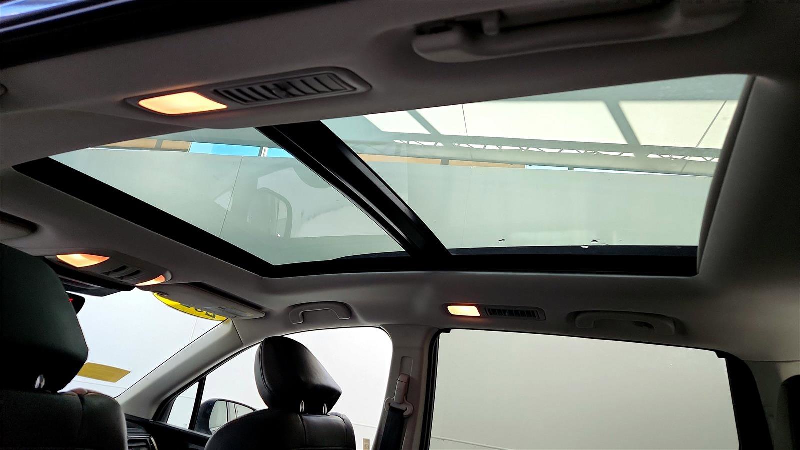 Used 2023 Subaru Ascent Limited w/ Technology Package image 21