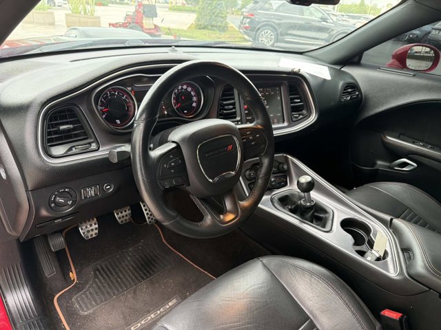 Used 2016 Dodge Challenger R/T Scat Pack RWD image 16